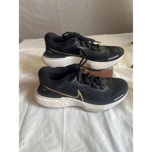 Women's Nike Zoom X invincible Run Flyknit Black & Gold Tennis Shoes-Size 8.5
